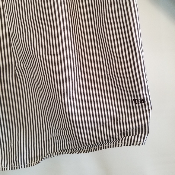 Tommy Hilfiger Striped Ruffled Tuxedo Shirt 20 Plus Button Blouse - Picture 6 of 15